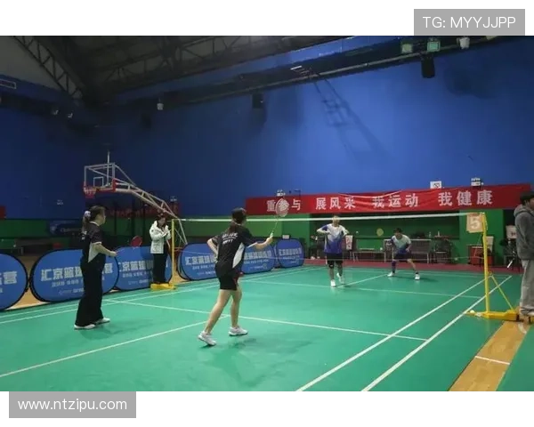 西安羽毛球队选拔赛精彩点评展现速度与技巧的完美结合