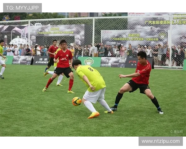 足球明星热舞庆祝视频展现激情与活力引发球迷热烈追捧